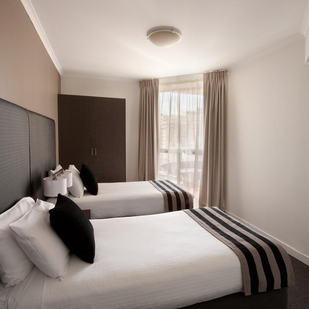 Mantra On The Park Aparthotel Melbourne Exterior photo